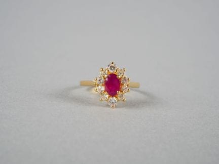 Anello Pompadour in oro giallo 18 carati (750 mill