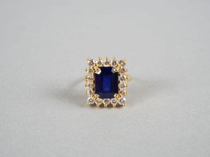 Anello in oro giallo 18 carati (750 millesimi) imp