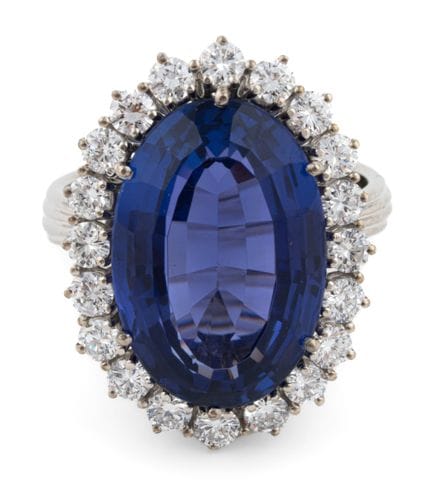 Ring von Weyersberg    Platin und 750-Weißgold. Sc