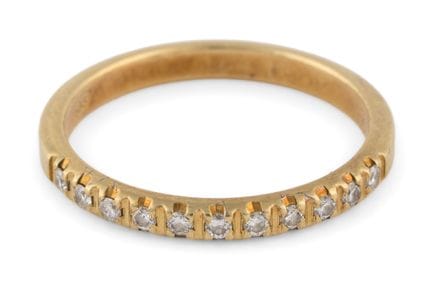 Anello in oro 585. 12 brillanti.