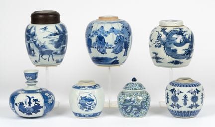 Colección de 13 jarrones chinos con decoración per