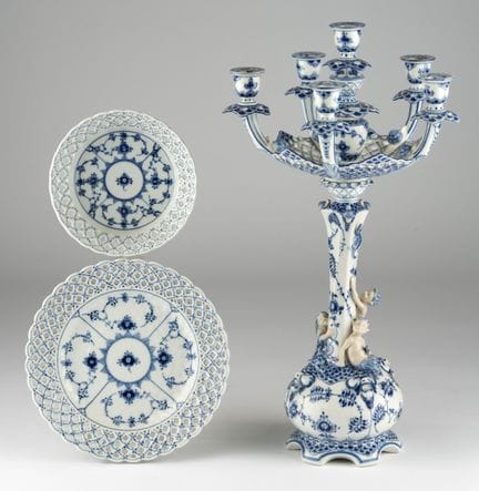 Candelabro de seis brazos, cuenco y plato de la co