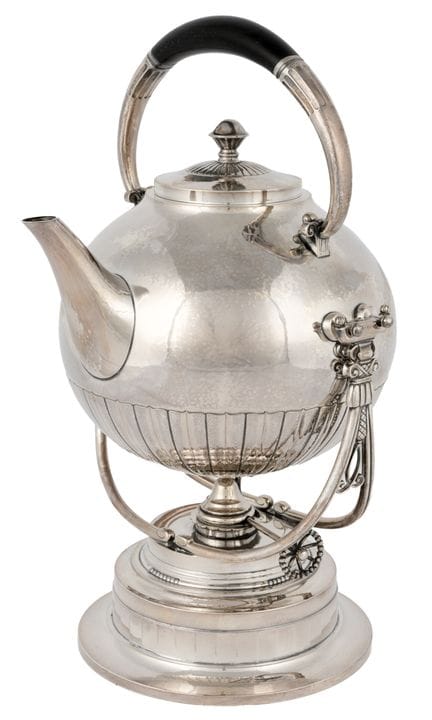 Bouilloire avec réchaud (Cosmos) de Georg Jensen, 