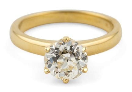 Anello con marchio di maestro orafo in oro giallo 
