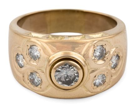 Anello in oro 585 (certificato). Sette brillanti d