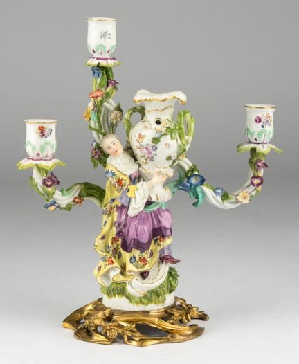 Girandola de Meissen de tres llamas con montura de