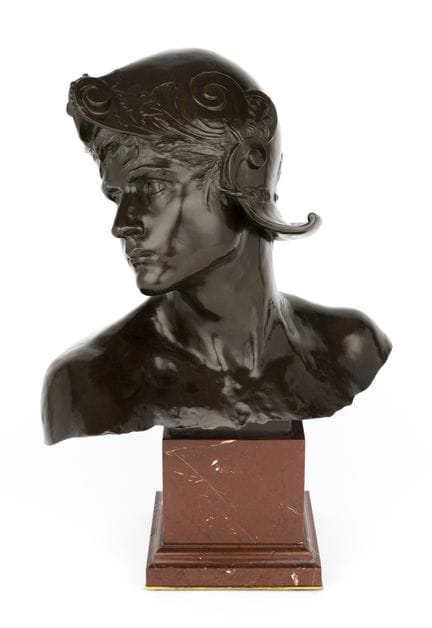 Hannaux, Emmanuel 1855 Metz - 1934 Paris 年轻的古代战士。青
