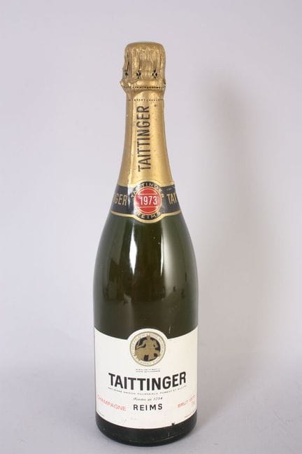 1 Flasche CHAMPAGNER BRUT (Füllstand bis zur Mitte