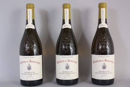 3 B CHÂTEAUNEUF-DU-PAPE White (1 label with very s