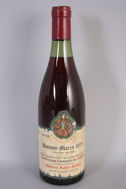 1 B BONNES-MARES (Grand Cru) 2,7 cm; leichter Rest