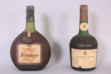 1 Flasche COGNAC NAPOLEON (H.E.; e.l.a.; c.l.s.) C