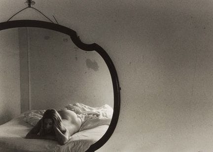 Eva Rubinstein, née en 1933 
Nu dans le miroir, 19