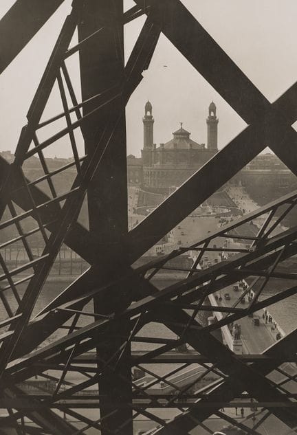 Guy Le Boyer 
Paris, Trocadéro, vue depuis la tour