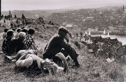 Ian Berry, né en 1934 
Dimanche à Whitby, dans le 