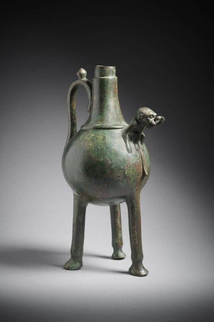 VASE AU SINGE EN BRONZE

Asie occidentale, premièr