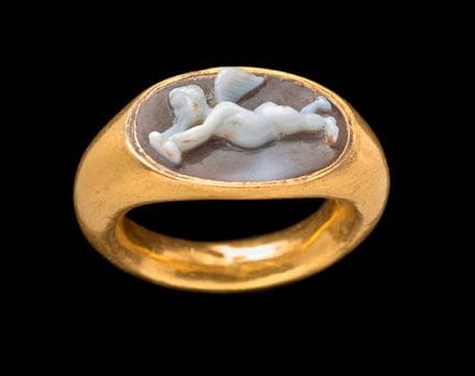 ANELLO CON CAMMEO RAPPRESENTANTE EROS

Arte romana