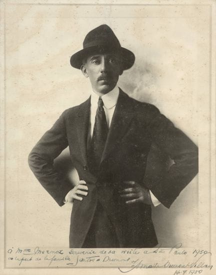 HOMMAGE DE LA FAMILLE D’ALBERTO SANTOS-DUMONT

Voy