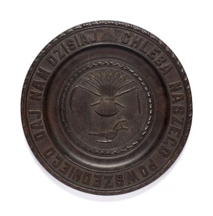 VASSOIO COMMEMORATIVO POLACCO

In legno verniciato
