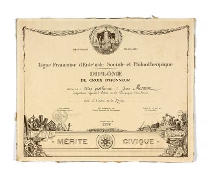 CITATION À L’ORDRE DE LA NATION – MERMOZ

Diplôme 