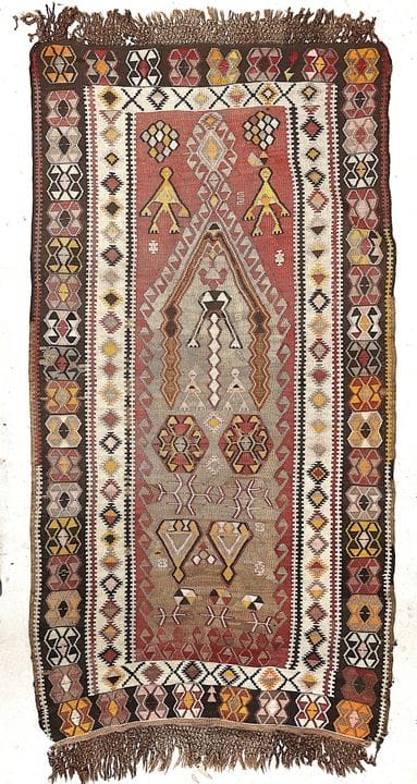 Kilim de oración turco de Anatolia, Turquía, hacia