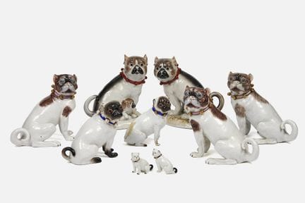 ENSEMBLE DE NEUF CARLINS EN PORCELAINE ALLEMANDE D
