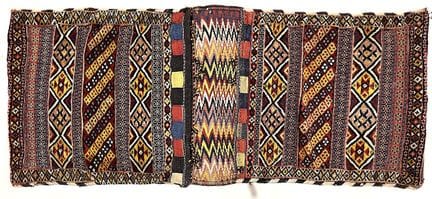 Dos bolsos Khorjin, hacia 1910-1930

De lana, que 