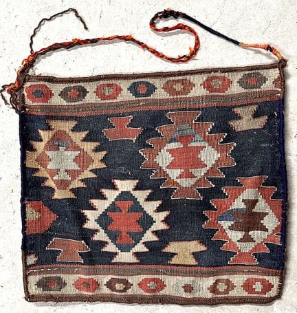 Bolso tejido en estilo kilim Shahsavan, del sur de