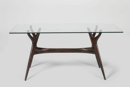 Italy, circa 1960
Dining table with mahogany legs 
