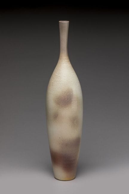 Madoura
Large, curved ceramic vase in shades of be