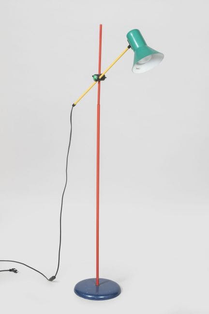 École de Memphis
Lampadaire orientable à rotule ré