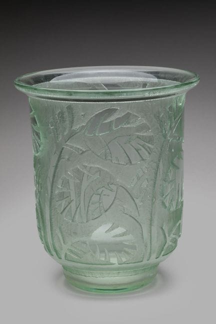 Daum
Conical vase with an open neck, made of glass