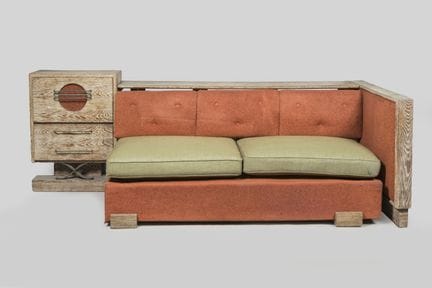 白垩处理橡木“Cosy Corner”套装，左侧配有嵌入式抽屉式吧台
Cosy 高 90 厘米 宽 