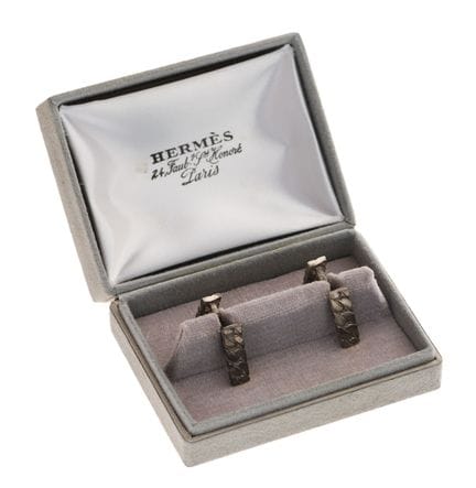 HERMÈS - Paire de boutons de manchette en argent 9