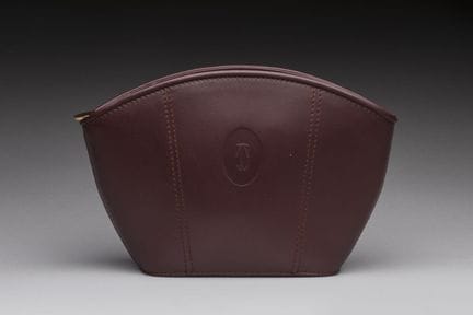 CARTIER - TROUSSE de toilette, collection "Must" e
