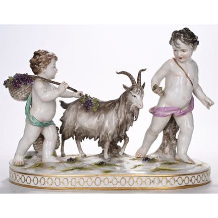 GRUPO de porcelana alemana del siglo XVIII que rep