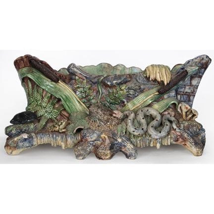 JARDINERA AL ESTILO DE Bernard PALISSY, decorada c