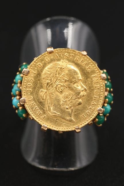 Ring aus 18 Karat Gelbgold (750°/00), besetzt mit 
