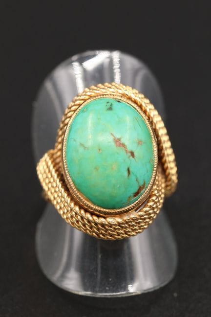 Cocktailring aus 18 Karat Gelbgold (750°/00) mit e