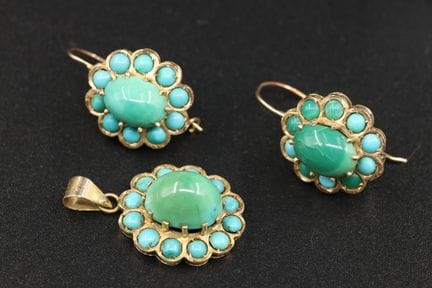 Schmuckset aus 14-karätigem Gelbgold (585°/00), be