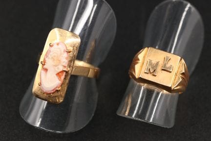 Siegelring aus 18 Karat Gelbgold (750°/00) mit der