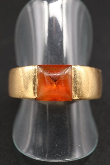 Modernistischer Siegelring aus 18 Karat Gelbgold (