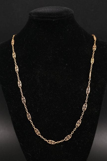 Schmuckset aus 18 Karat Gelbgold (750°/00), besteh