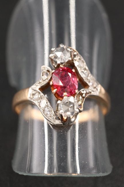 Ring „Belle Epoque“ aus 18 Karat Roségold (750°/00