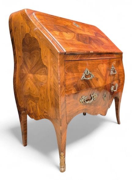 BUREAU, genannt "dos d'âne", in geschwungener Form