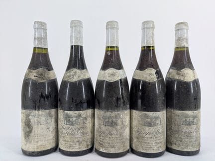 5 bouteilles :
- 2 bouteilles Domaine du Prieur, S