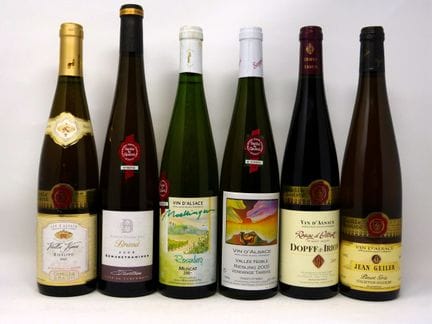 6 bouteilles :
- 1 bouteille Camille Braun, Riesli