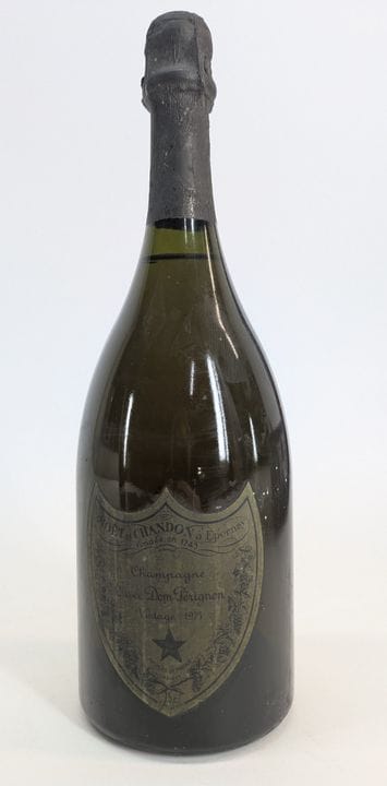 1 bottle of Moët &amp; Chandon, Champagne, Dom Pér