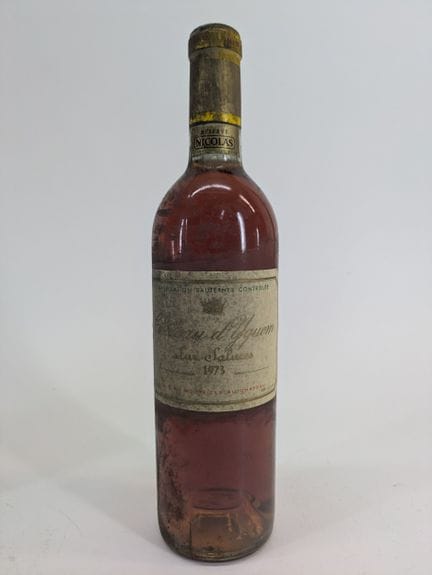 1 bottle of Château d'Yquem, Sauternes, Lur Saluce
