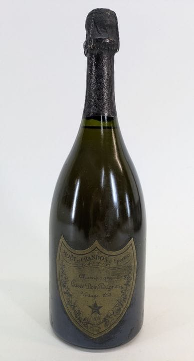 1 bottle of Moët &amp; Chandon, Champagne, Dom Pér