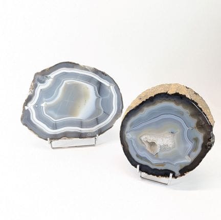 MINERALOGIE
Zwei Achatschnitte aus Brasilien, jewe